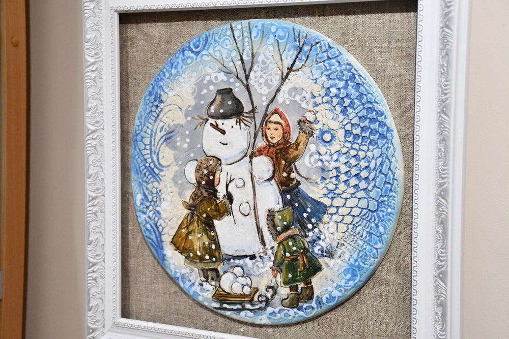 320 работ алтайских мастеров представили на краевой выставке «Алтай Новогодний» 320 работ алтайских мастеров представили на краевой выставке «Алтай Новогодний»