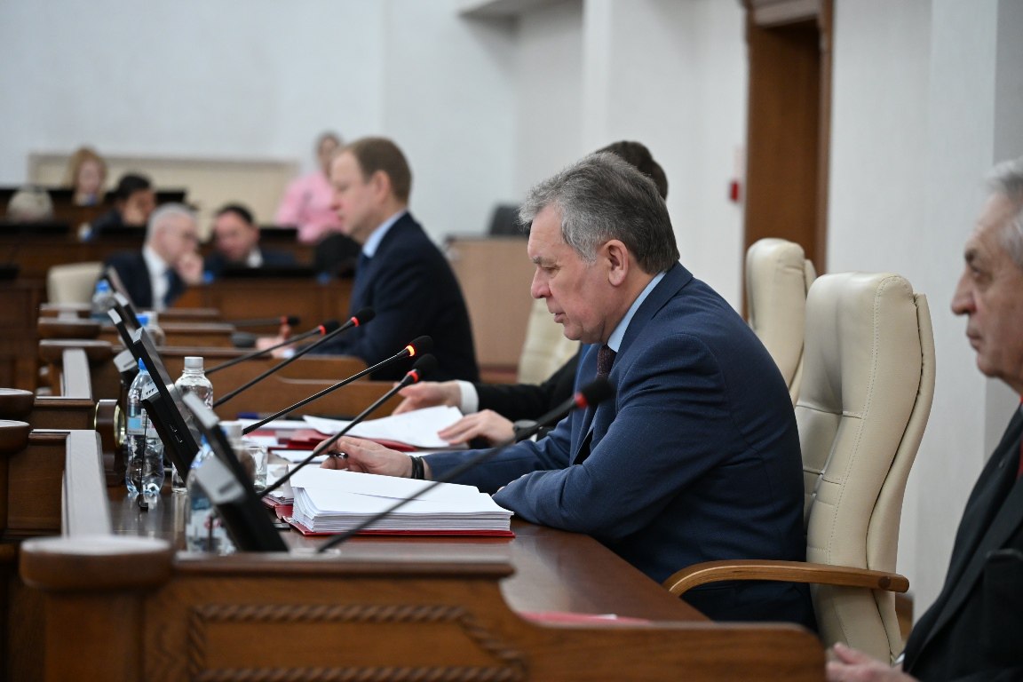 В АКЗС завершилась последняя в этом году сессия