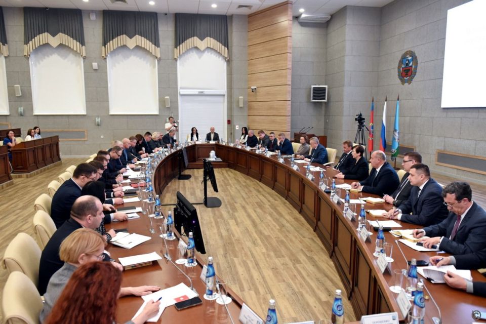 � ������������� ������ �������� ���������� � ������������ ������ ���� � ��������� � ��������