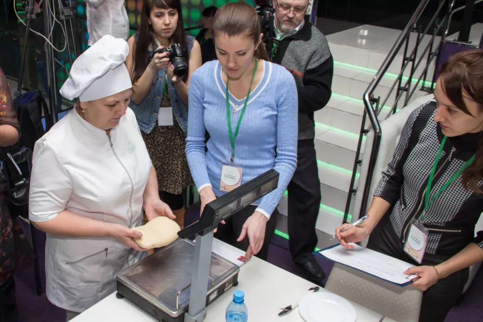 11 лет «пельменингу»: как Бийск стал центром необычных соревнований и рекордов 11 лет «пельменингу»: как Бийск стал центром необычных соревнований и рекордов