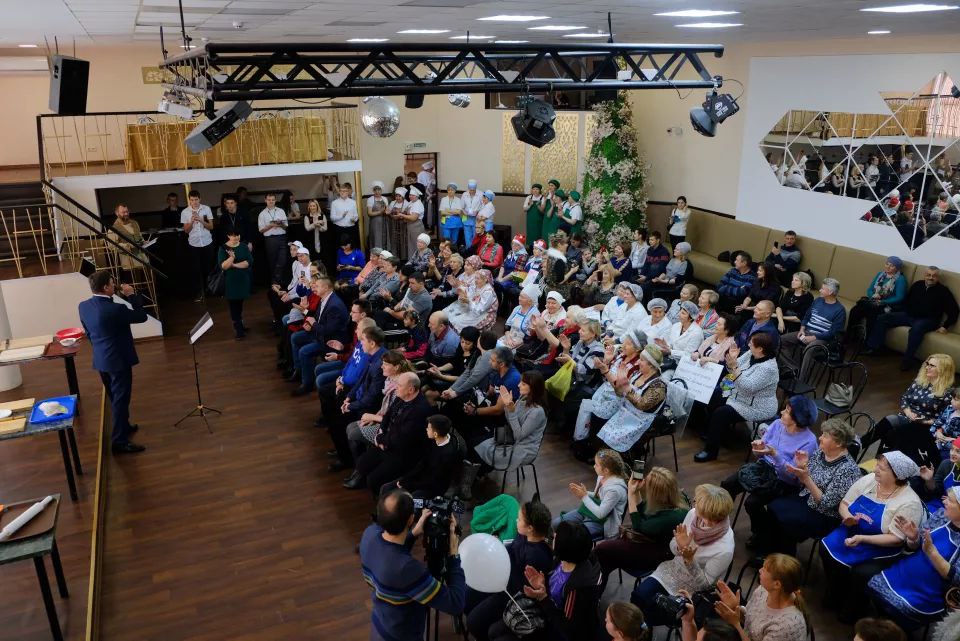 11 лет «пельменингу»: как Бийск стал центром необычных соревнований и рекордов 11 лет «пельменингу»: как Бийск стал центром необычных соревнований и рекордов