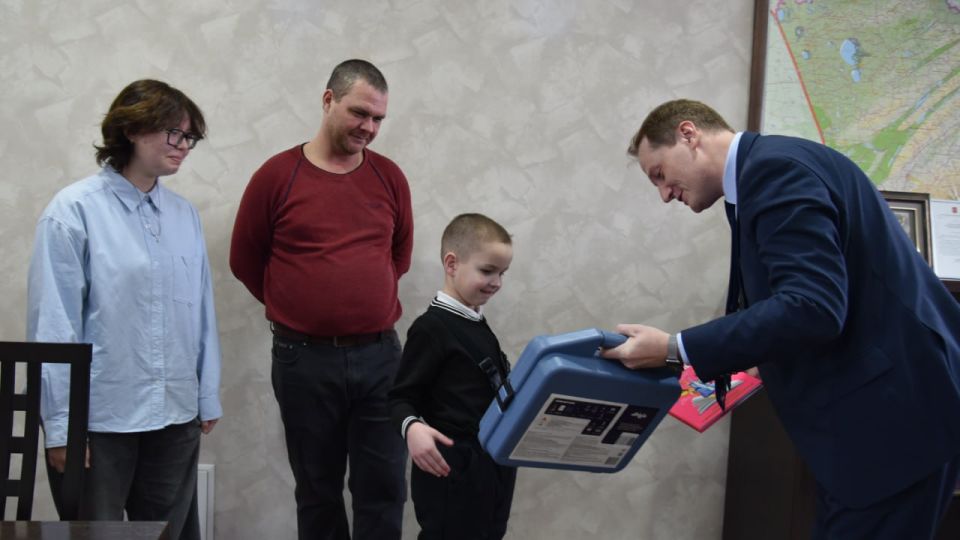 ���������� ����� 6-������� ������� �� �������� ������������� ������ �������� �������� ����������� ����������� �������� ������ ���������� ���� ������ ������ �� ����� ������������� ����� ����� �������