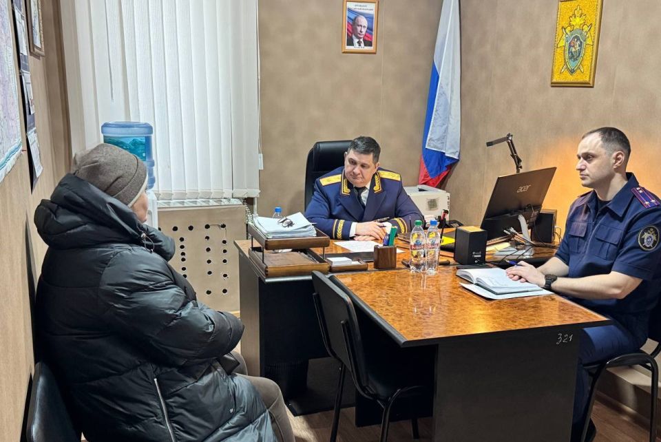 В рамках ежемесячных выездных личных приемов руководитель следственного управления Следственного комитета Российской Федерации по Алтайскому краю генерал-майор юстиции Игорь Колесниченко провел прием граждан в городе...