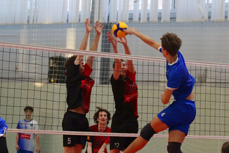 Команда «Жилищная инициатива» — победитель чемпионата Алтайского края среди мужчин Команда «Жилищная инициатива» — победитель чемпионата Алтайского края среди мужчин