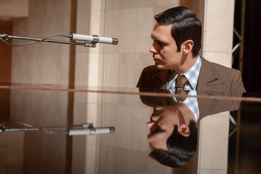 А знаете ли вы, что Муслим Магомаев озвучил Трубадура, Сыщика и Атаманшу в продолжении мультфильма «Бременские музыканты»? А знаете ли вы, что Муслим Магомаев озвучил Трубадура, Сыщика и Атаманшу в продолжении мультфильма «Бременские музыканты»?