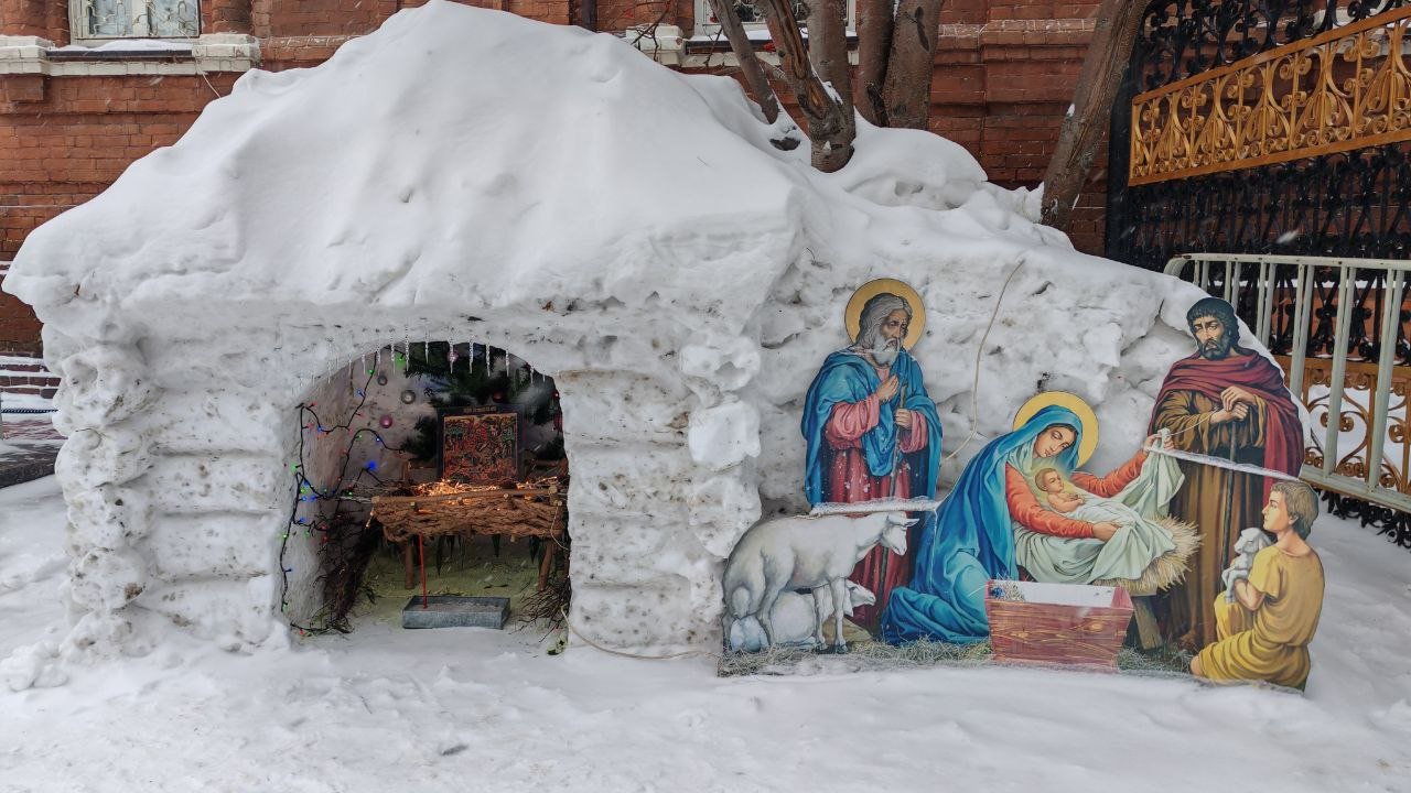 Храмы Барнаула готовятся к Рождеству