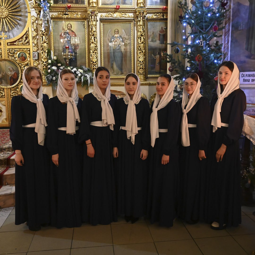 7 января 2026 года барнаульцы встретили один из главных праздников православных верующих — Рождество Христово 7 января 2026 года барнаульцы встретили один из главных праздников православных верующих — Рождество Христово