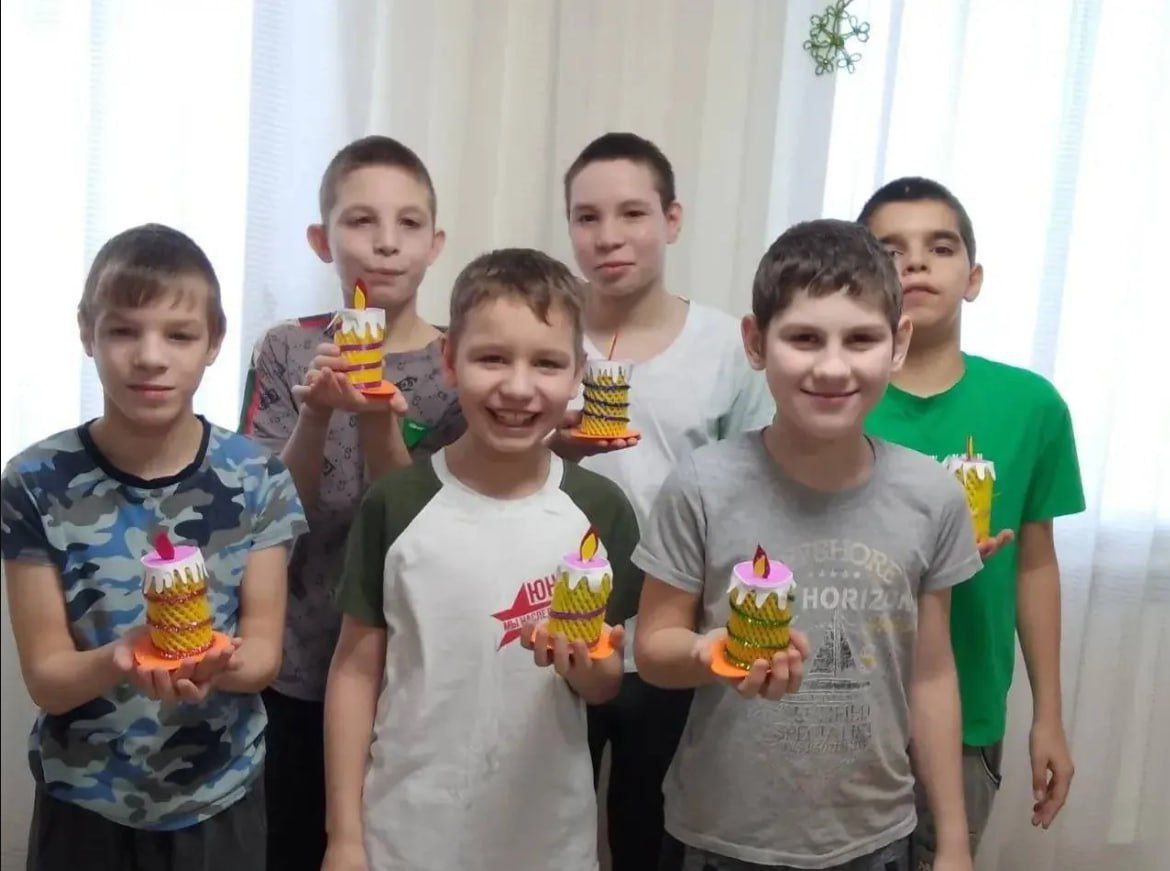 В краевых социальных учреждениях прошли праздничные рождественские мероприятия