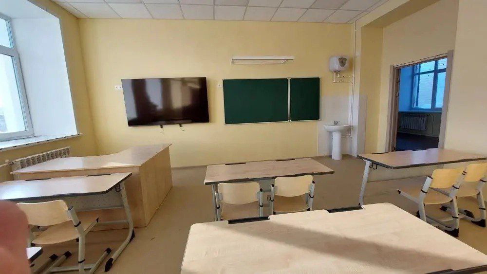 С нового года начнутся занятия в отремонтированной школе С нового года начнутся занятия в отремонтированной школе