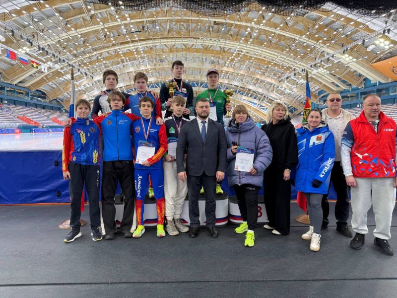 Воспитанники спортивной школы «Клевченя» Артём Баркин и Данил Борисов — призеры первенства Сибири по конькобежному спорту в многоборье
