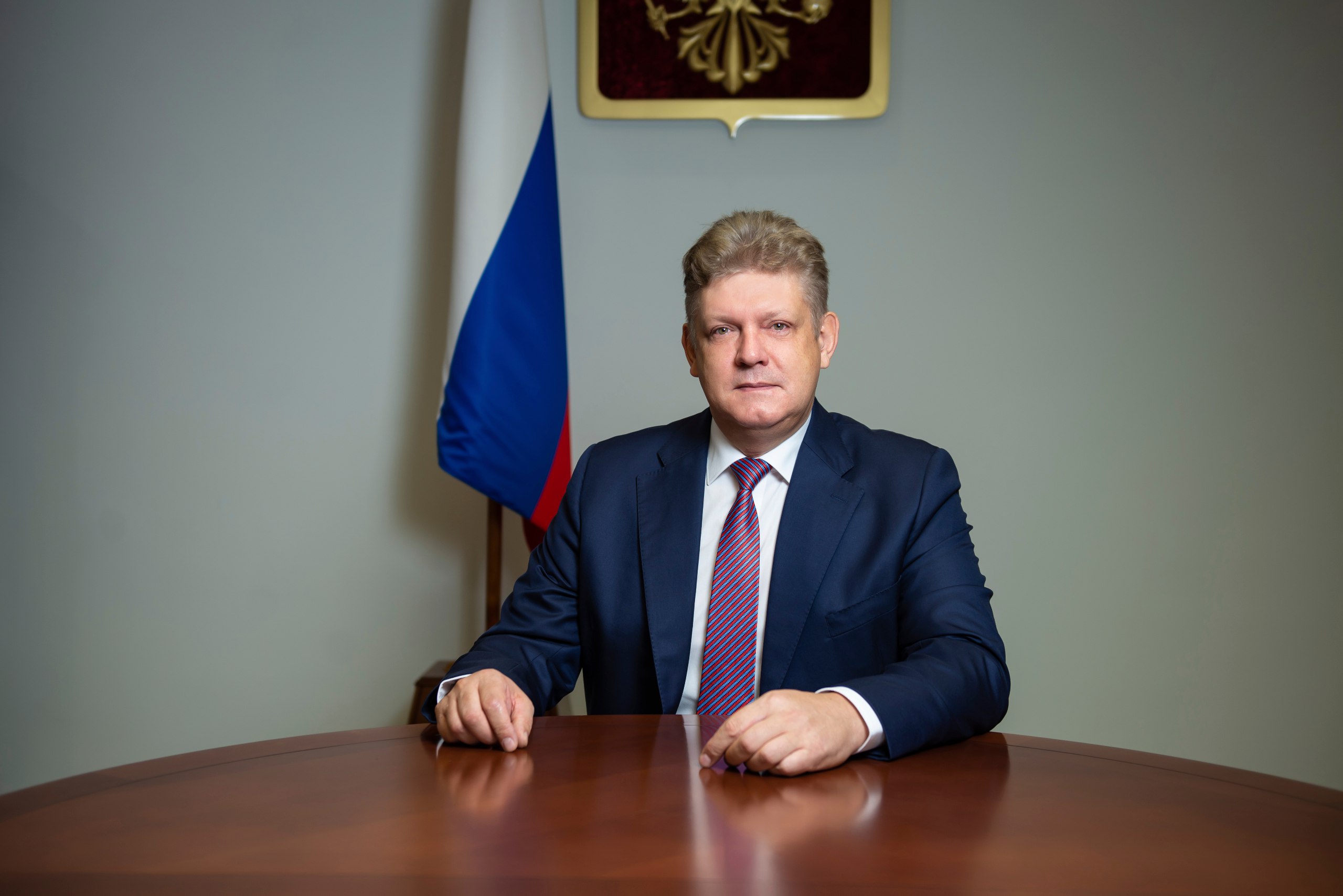 Полномочный представитель Президента России в Сибирском федеральном округе Анатолий Серышев направил поздравление с Днем образования Следственного комитета Российской Федерации: