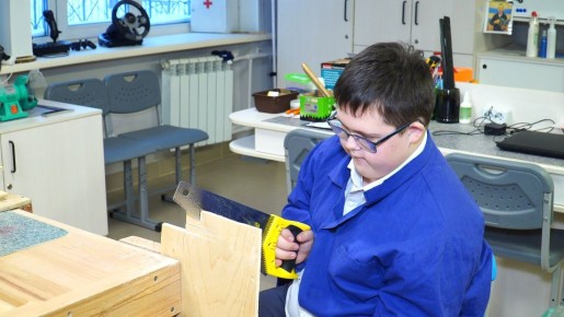 ��������� ����������� � ������������� ������������� �������� ���� �������� � ����� � ���������