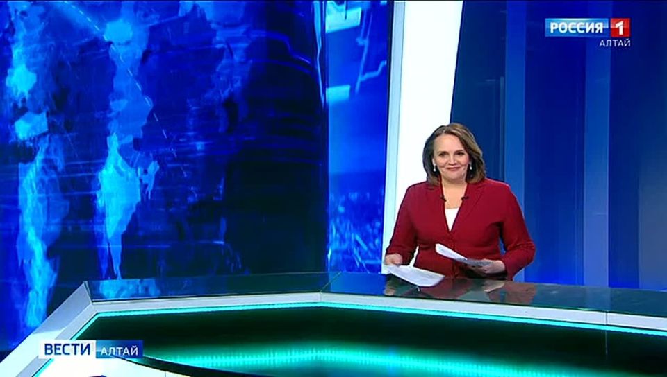 В Бийске утилизируют новогодние ёлки с пользой для здоровья животных