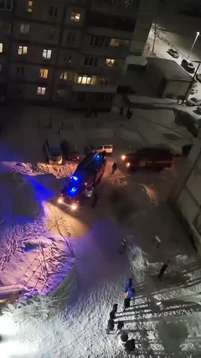 Очевидцы сообщают о хлопке в многоэтажном доме 203 на ул. Советской в Бийске