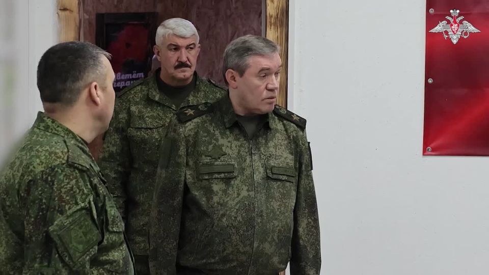 Герасимов проинспектировал группировку «Запад» в зоне СВО