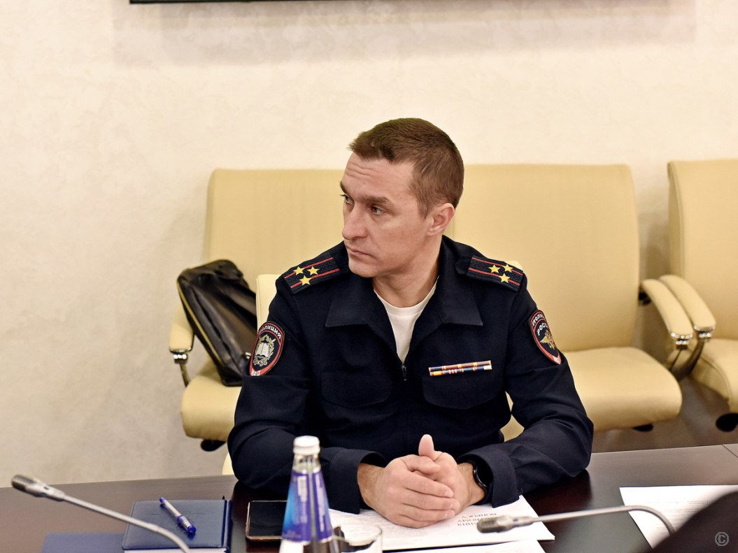 В администрации Барнаула обсудили вопросы профилактики экстремизма и адаптации мигрантов В администрации Барнаула обсудили вопросы профилактики экстремизма и адаптации мигрантов