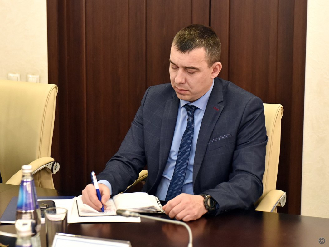 В администрации Барнаула обсудили вопросы профилактики экстремизма и адаптации мигрантов В администрации Барнаула обсудили вопросы профилактики экстремизма и адаптации мигрантов