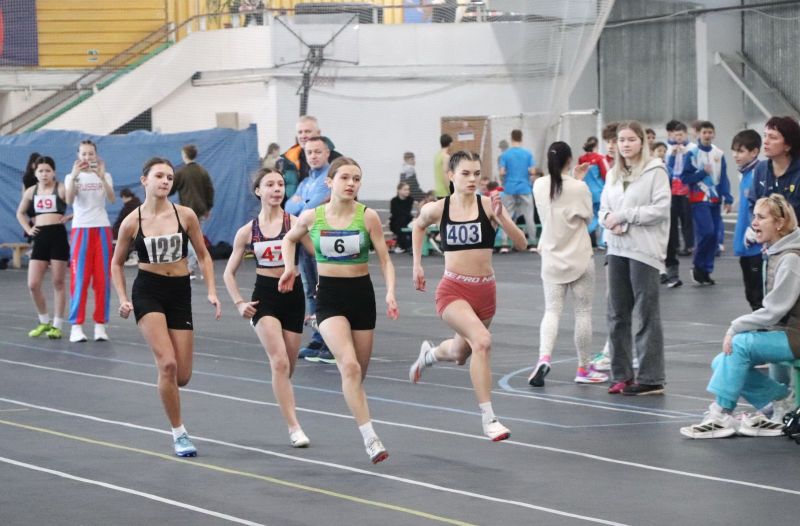 В Барнауле состоялось первенство Алтайского края по лёгкой атлетике среди спортсменов до 18 лет В Барнауле состоялось первенство Алтайского края по лёгкой атлетике среди спортсменов до 18 лет