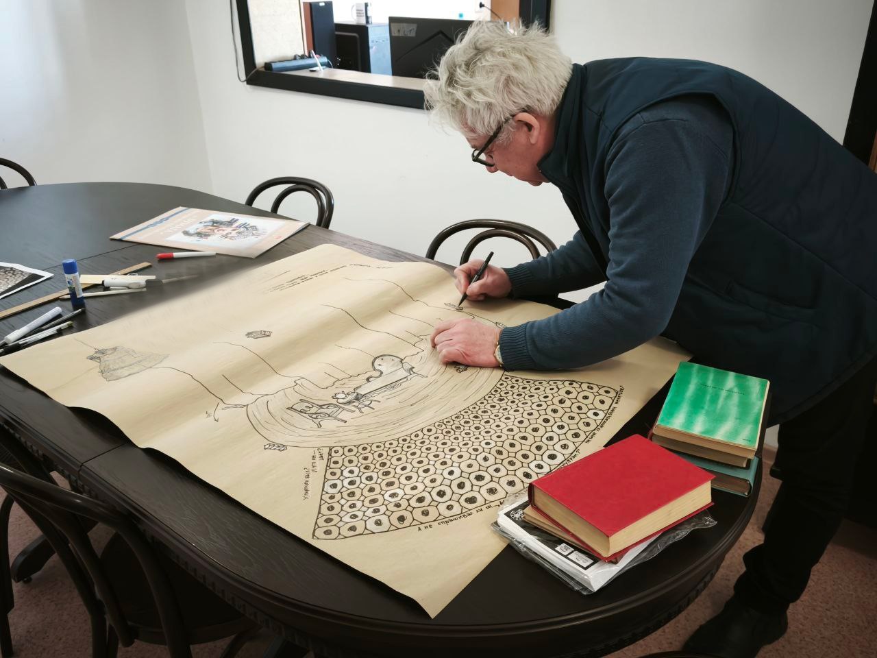 В Бийском драматическом театре началась работа над новой постановкой В Бийском драматическом театре началась работа над новой постановкой