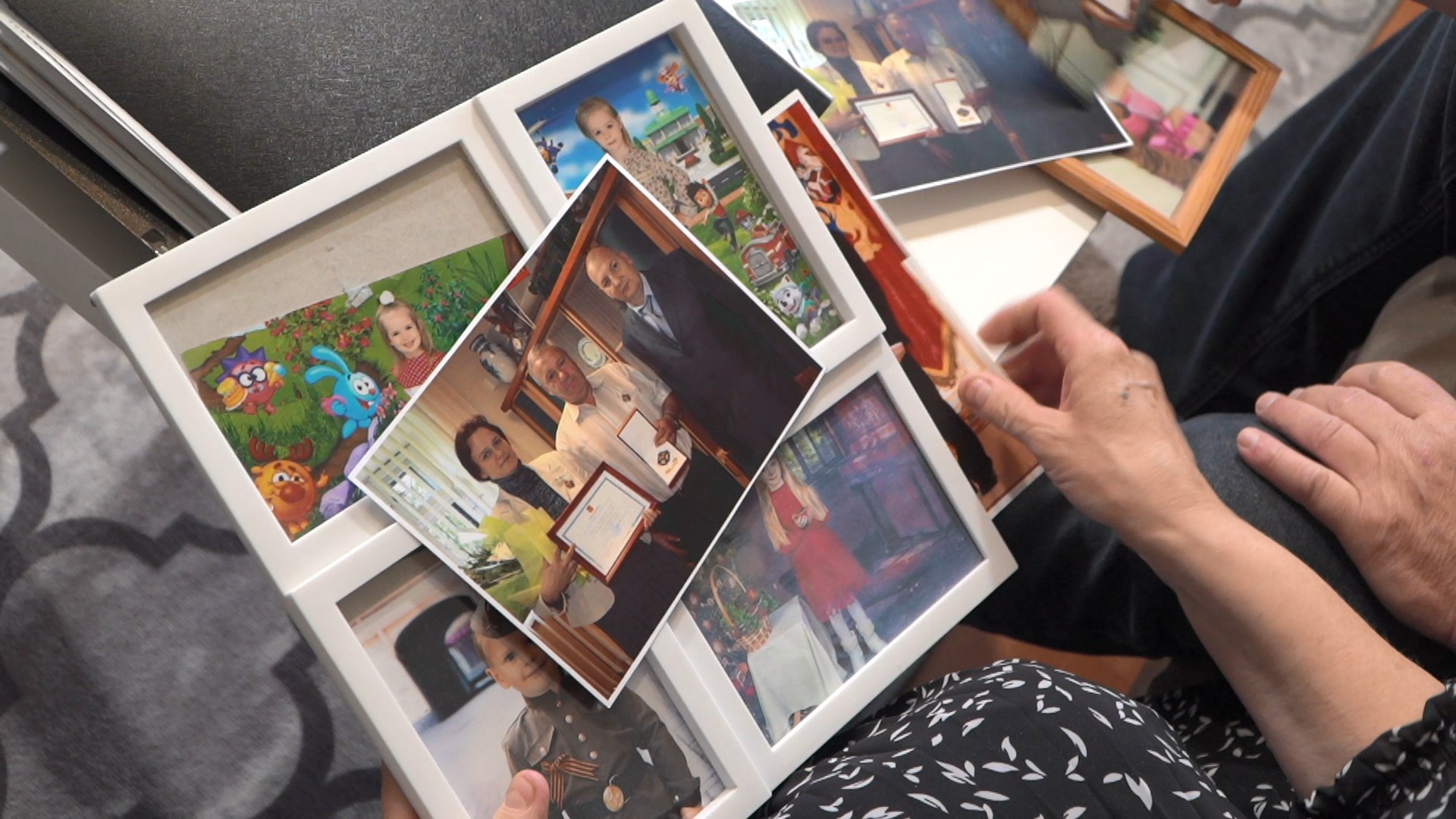 Матери-героине из Алтайского края впервые назначили ежемесячную денежную выплату Матери-героине из Алтайского края впервые назначили ежемесячную денежную выплату