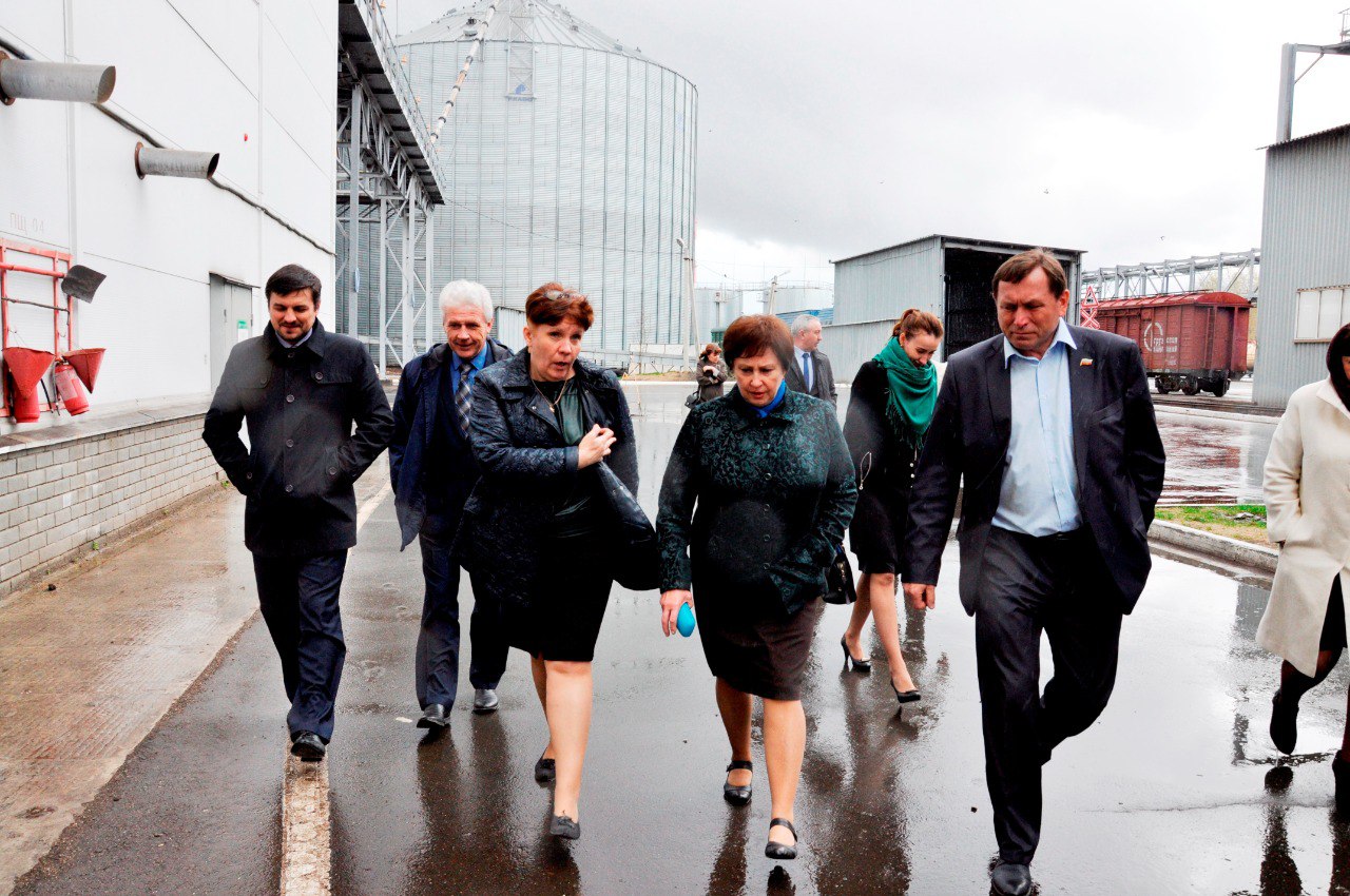 Пресс-служба Барнаульской городской Думы поддержала тренд и публикует фото десятилетней давности Пресс-служба Барнаульской городской Думы поддержала тренд и публикует фото десятилетней давности