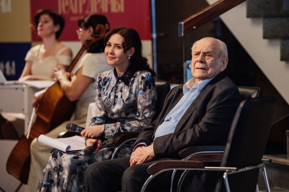 ����������� ����� � �������� ������� ������ ������� ������� ������ � ��������� ������� ������ �����