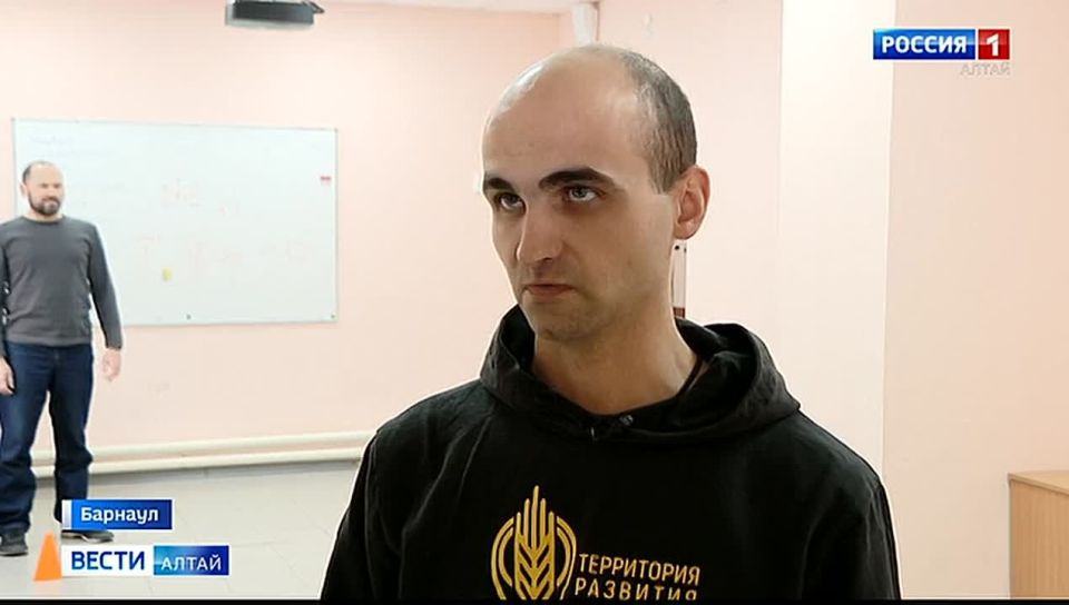 Только алтайские студенты и школьники могут делать детали для реставрации советских педальных автомобилей