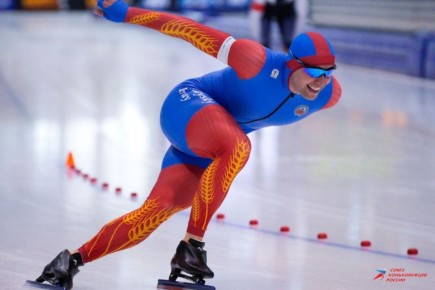 Виктор Муштаков – победитель чемпионата России по конькобежному спорту в спринтерском многоборье