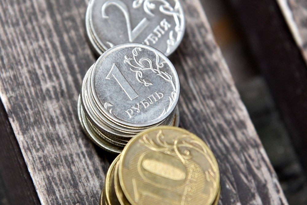 Депутаты Алтайского края обратились в ФАС для проверки причин снижения закупочных цен на молоко