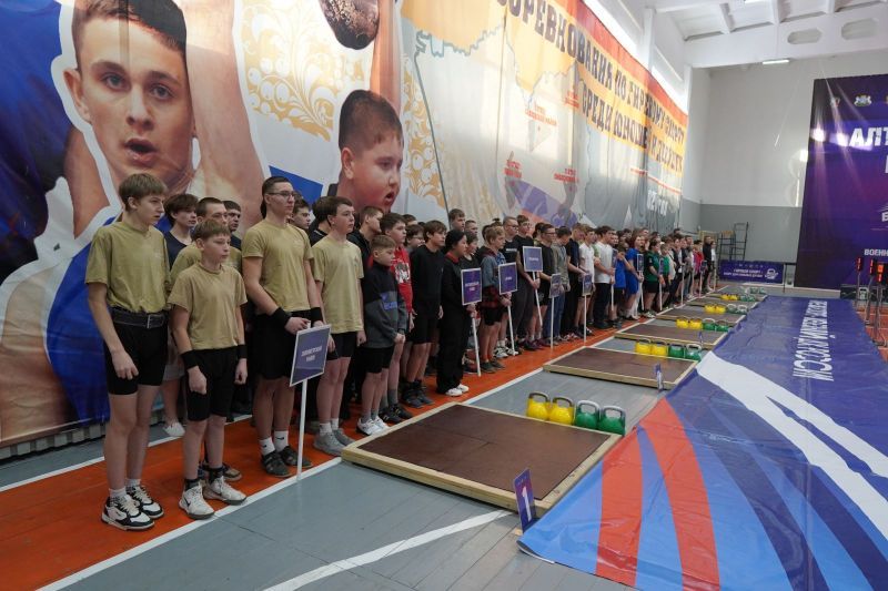 В Рогозихе Павловского района прошёл 1-й этап Кубка Алтайского края по гиревому спорту среди юношей и девушек В Рогозихе Павловского района прошёл 1-й этап Кубка Алтайского края по гиревому спорту среди юношей и девушек