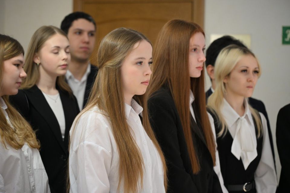 В рамках Месячника молодого избирателя в АКЗС прошли парламентские уроки