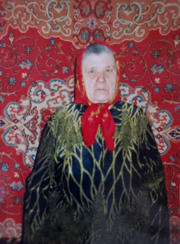 #РубцовскВЛицах. Сегодня свой 96-й день рождения отмечает труженица тыла, женщина с непростой судьбой - Валентина Васильевна Алексеева