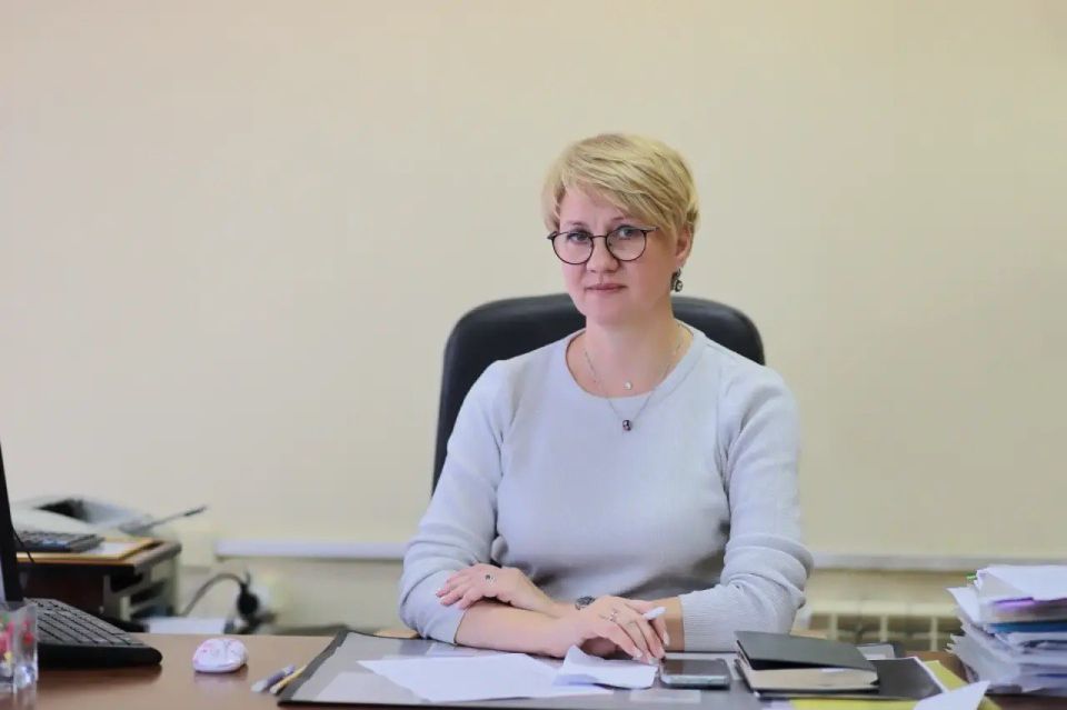 «Бийск в лицах»: 6 февраля юбилей отмечает Наталия Геннадьевна Рябинина — начальник управления по работе с населением Администрации города