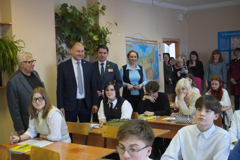 ������ ����� � 125 ������� ������������� ������������� ��������