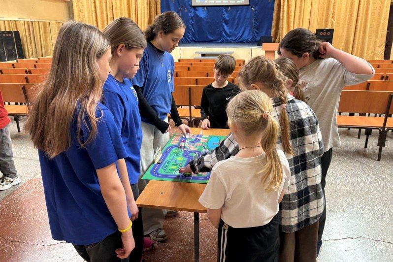 Новоалтайская Госавтоинспекция провела мероприятие «Скрытая угроза на дороге»