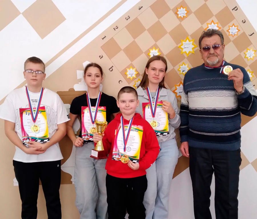 Заринск принял первый этап «Клубной лиги ФШАК» Заринск принял первый этап «Клубной лиги ФШАК»