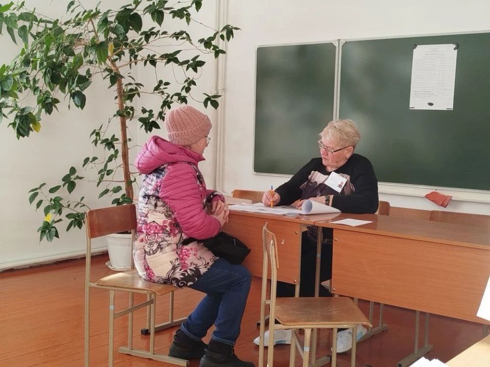 По состоянию на 10.00 часов явка на выборах в органы местного самоуправления составила: