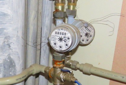 Как начисляют коммунальные услуги по просроченным счетчикам