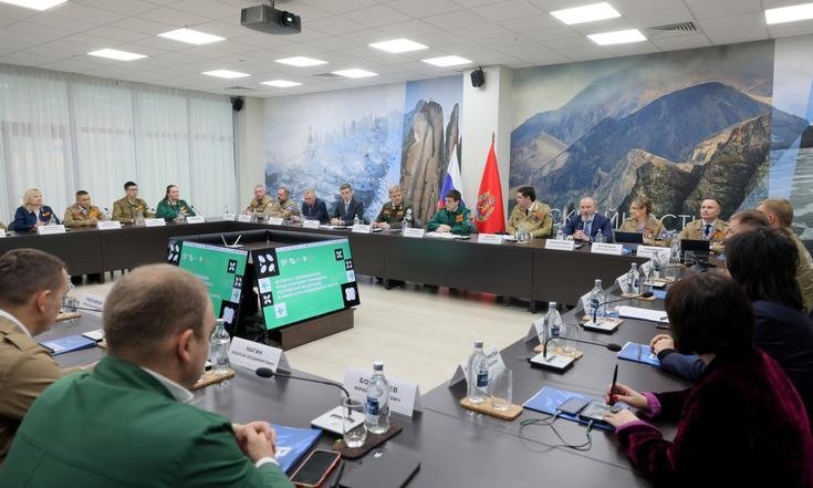 Более пяти тысяч ребят из Алтайского края в 2025 году трудились под знаменами студотрядов