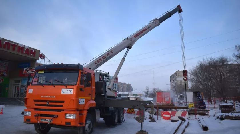 В теплосетевом подразделении СГК рассказали, как пережили морозы, и почему уже приступили к плановому ремонту