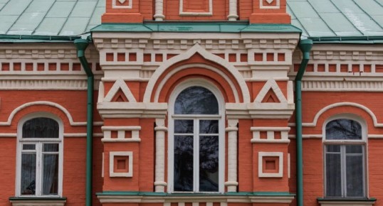 Запрет на религиозные собрания в квартирах: новый закон для многоквартирных домов