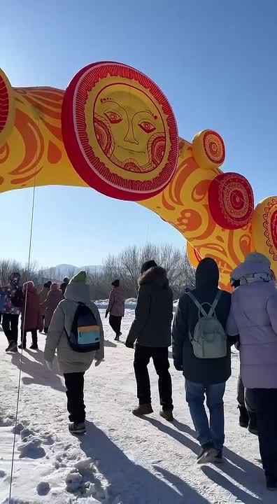 В селе Новотырышкино Алтайского края началась "Сибирская Масленица"