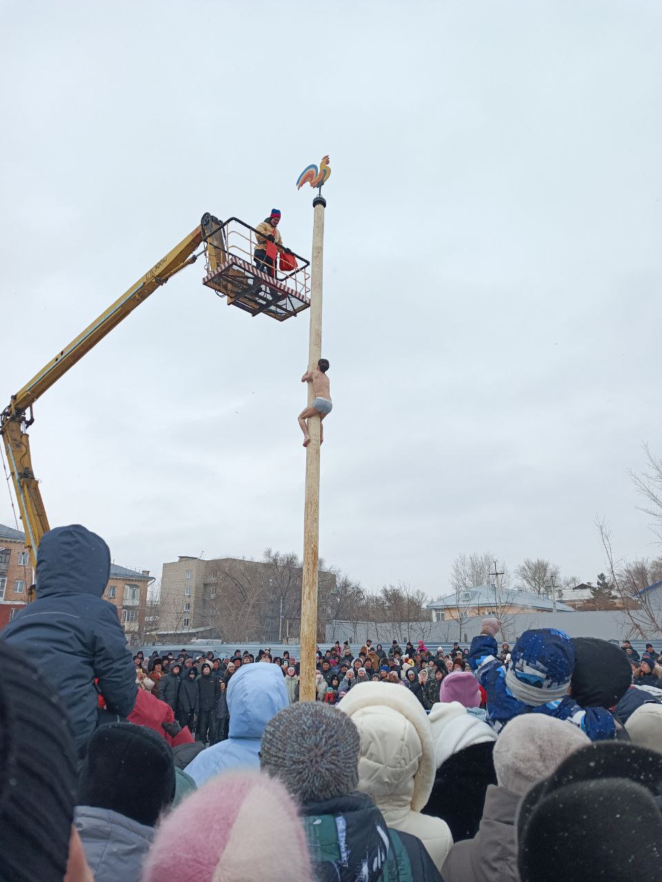Рубцовчане покоряют призовой стоб Рубцовчане покоряют призовой стоб