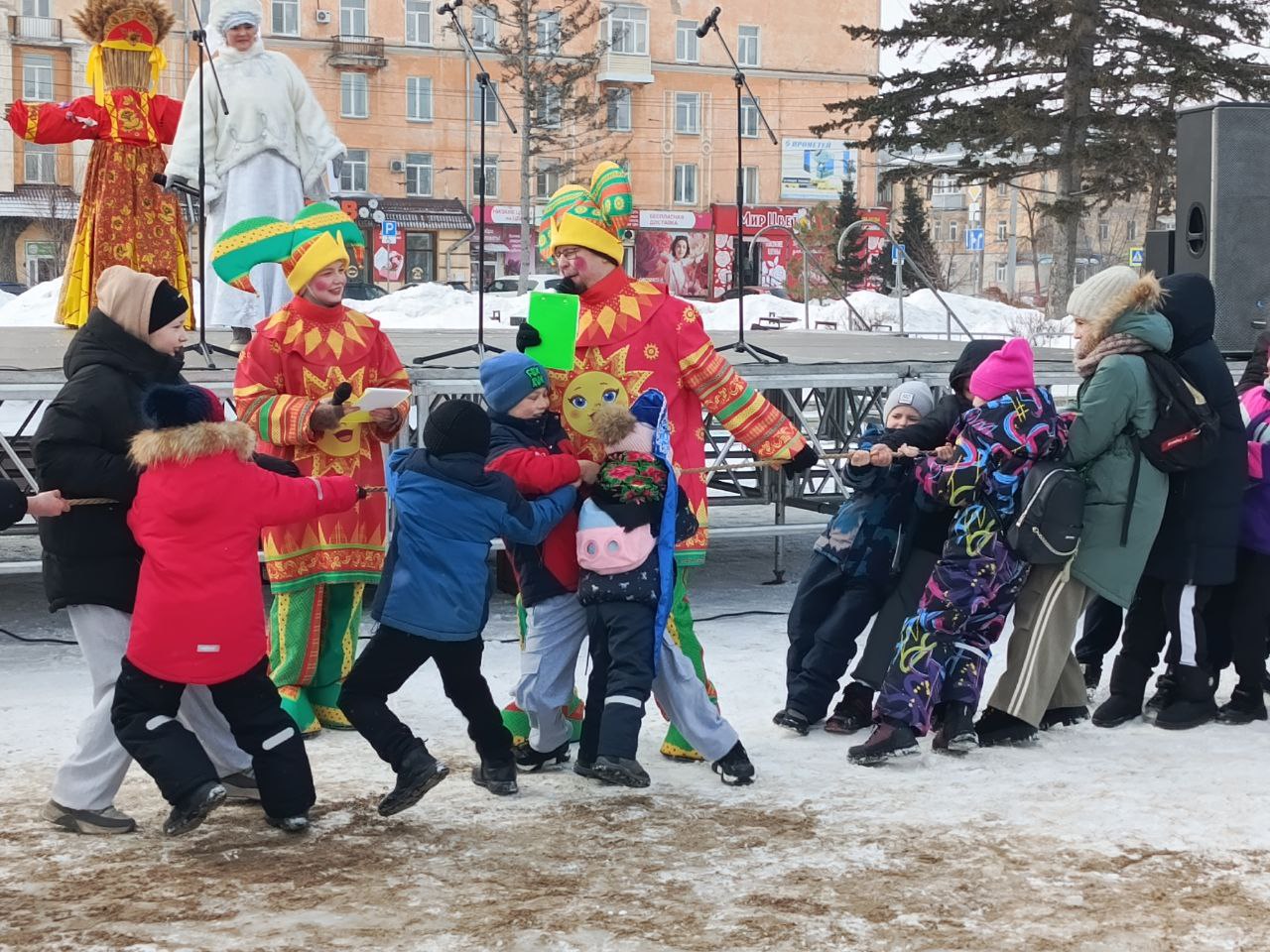 Проводы зимы в Рубцовске - ярко, шумно и понастоящему празднично Проводы зимы в Рубцовске - ярко, шумно и понастоящему празднично