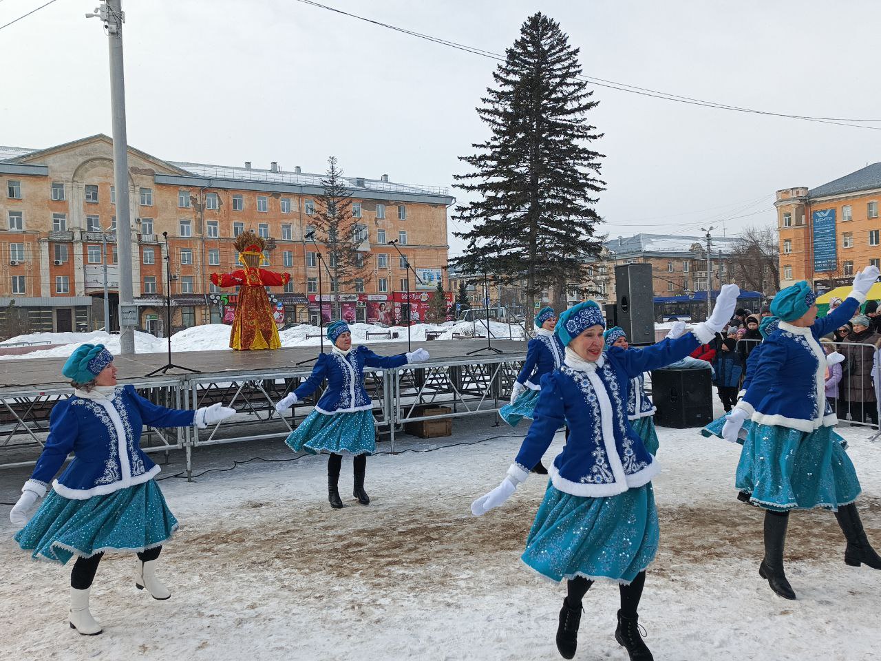 Проводы зимы в Рубцовске - ярко, шумно и понастоящему празднично Проводы зимы в Рубцовске - ярко, шумно и понастоящему празднично