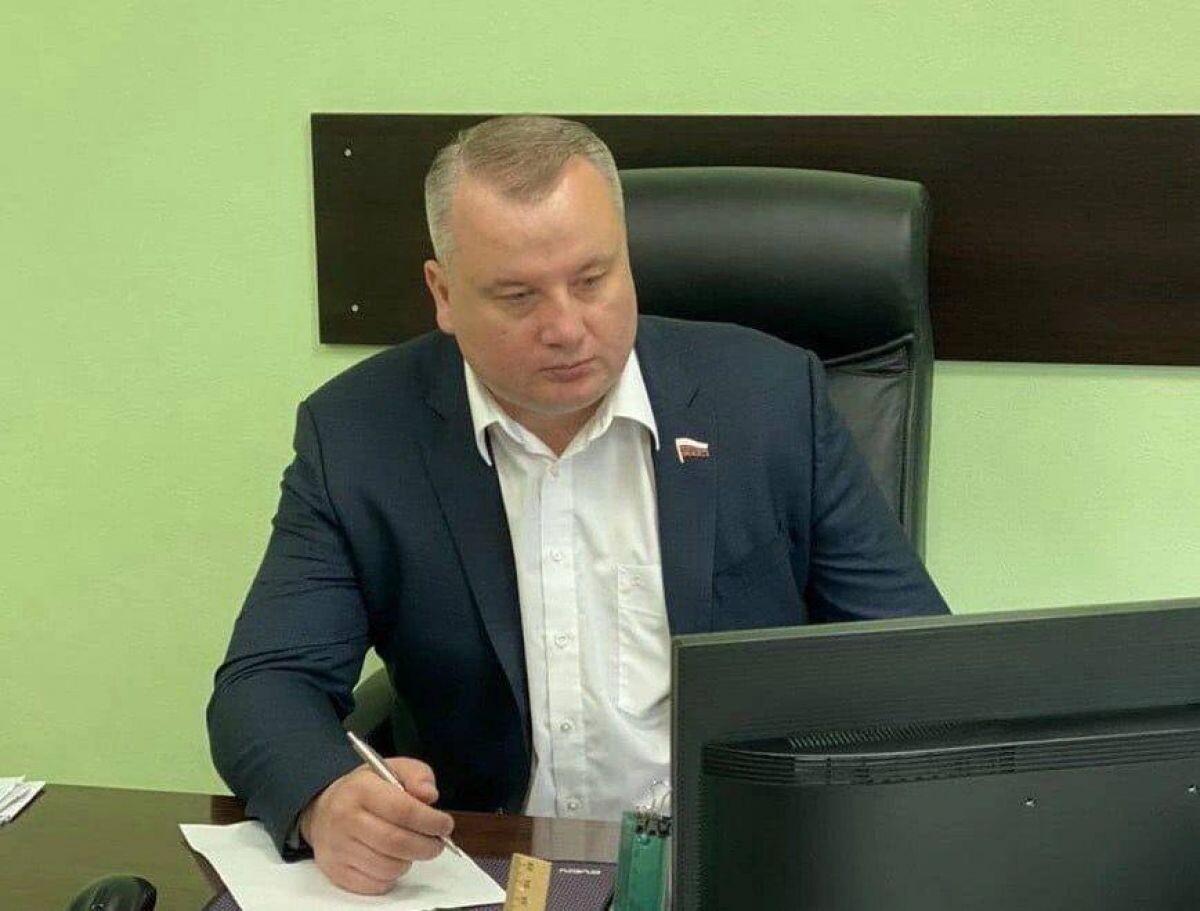 Депутат Госдумы Виктор Дзюба готовится к сдаче мандата