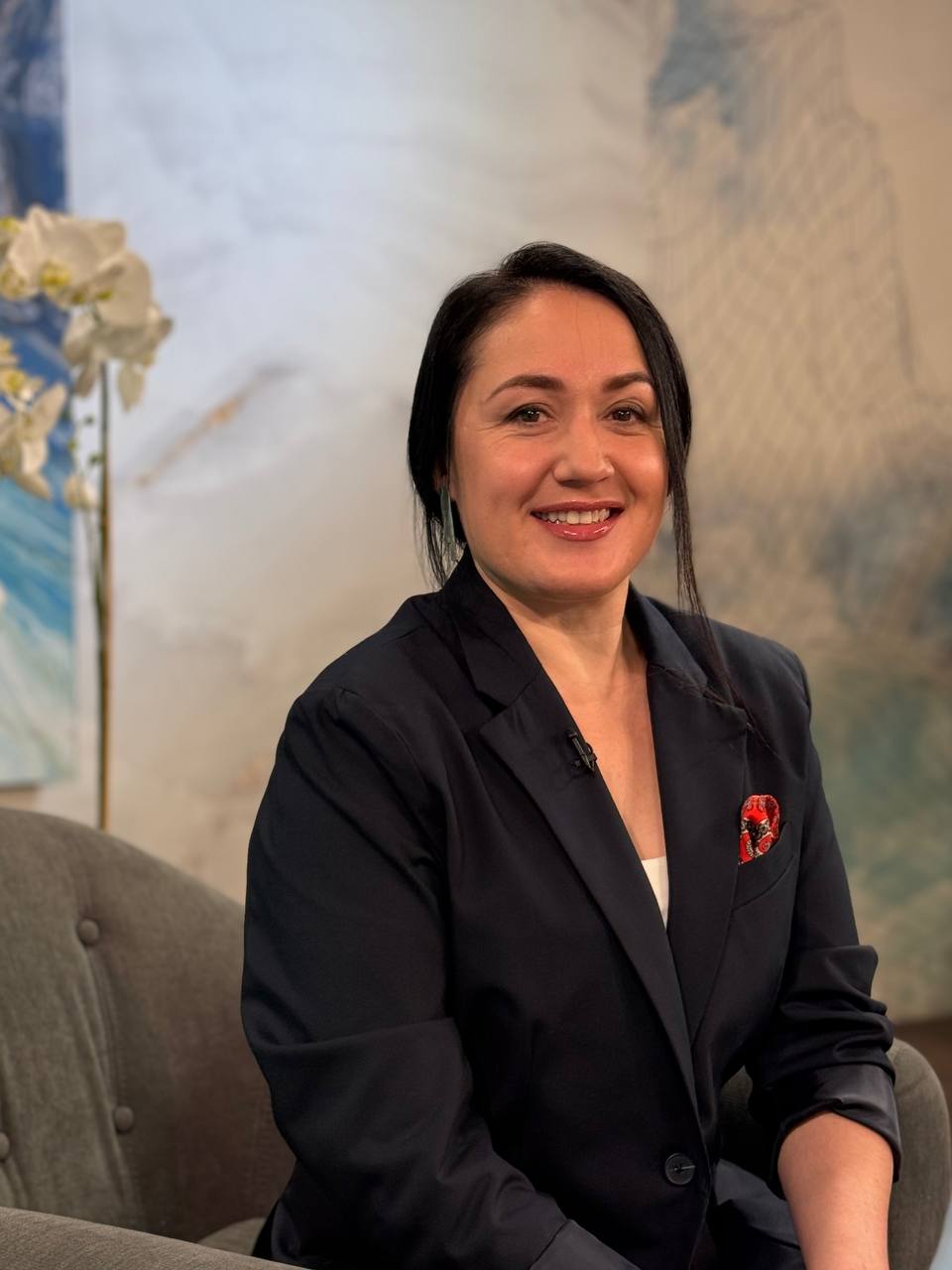 Ваш сосед в маршрутке читает вашу переписку? Оказывается, по правилам этикета вы тоже в этом виноваты