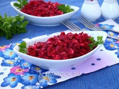 Вкусные салаты из вареной свеклы для ежедневного разнообразия