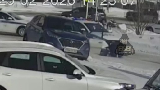 Сотрудники ДПС задержали нарушителя после погони в Барнауле