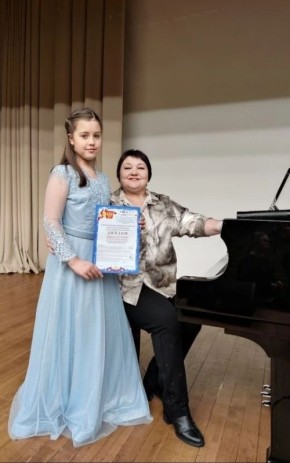 Пианистка из Барнаула успешно выступила на международном конкурсе в Москве
